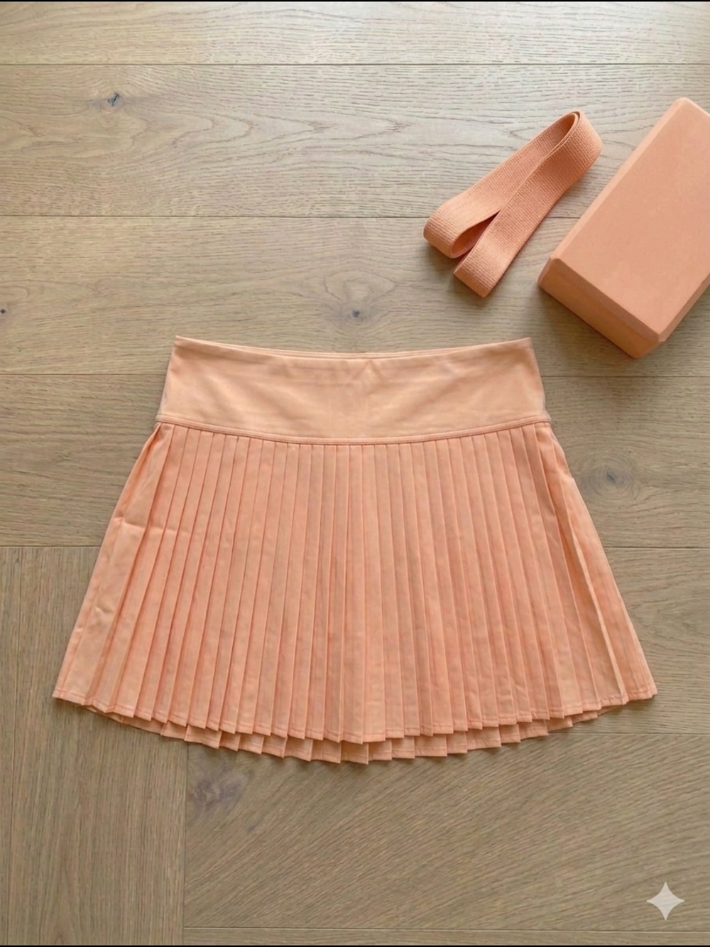 NWT FABLETICS pleated skirt with shorts size XL